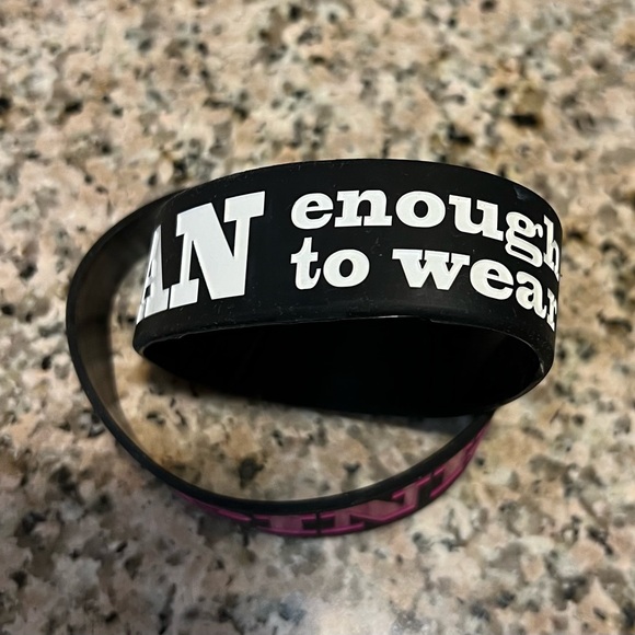 REAL MEN WEAR PINK WRISTBAND (OS) - Picture 6 of 9